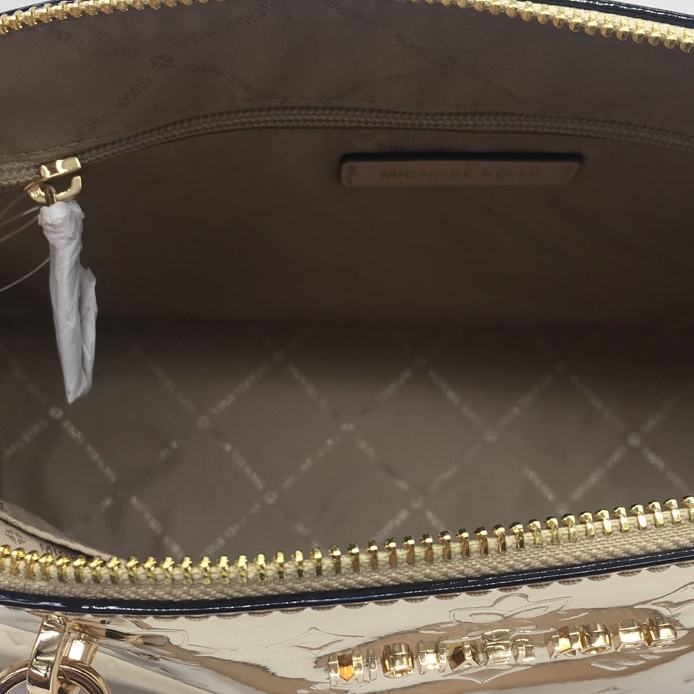 MICHAEL KORS EMMY LARGE DOME SATCHEL PALE GOLD - Picture 15 of 16